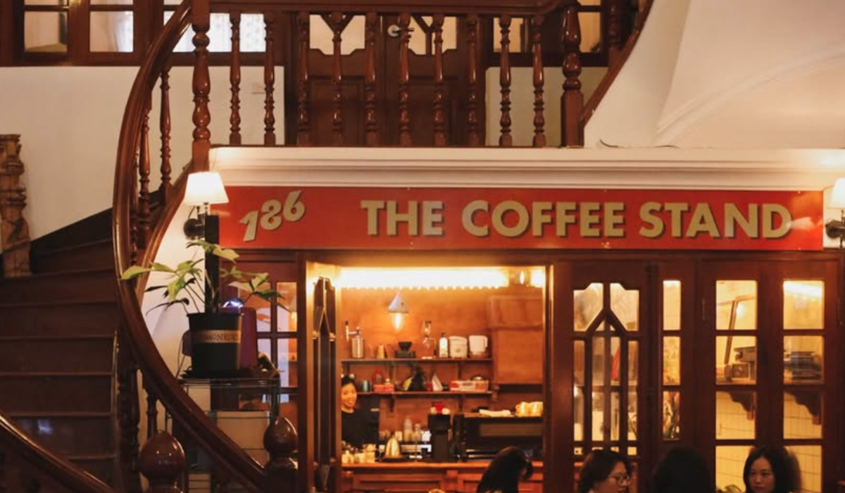 186 Coffee Physical Roastery Storefront
